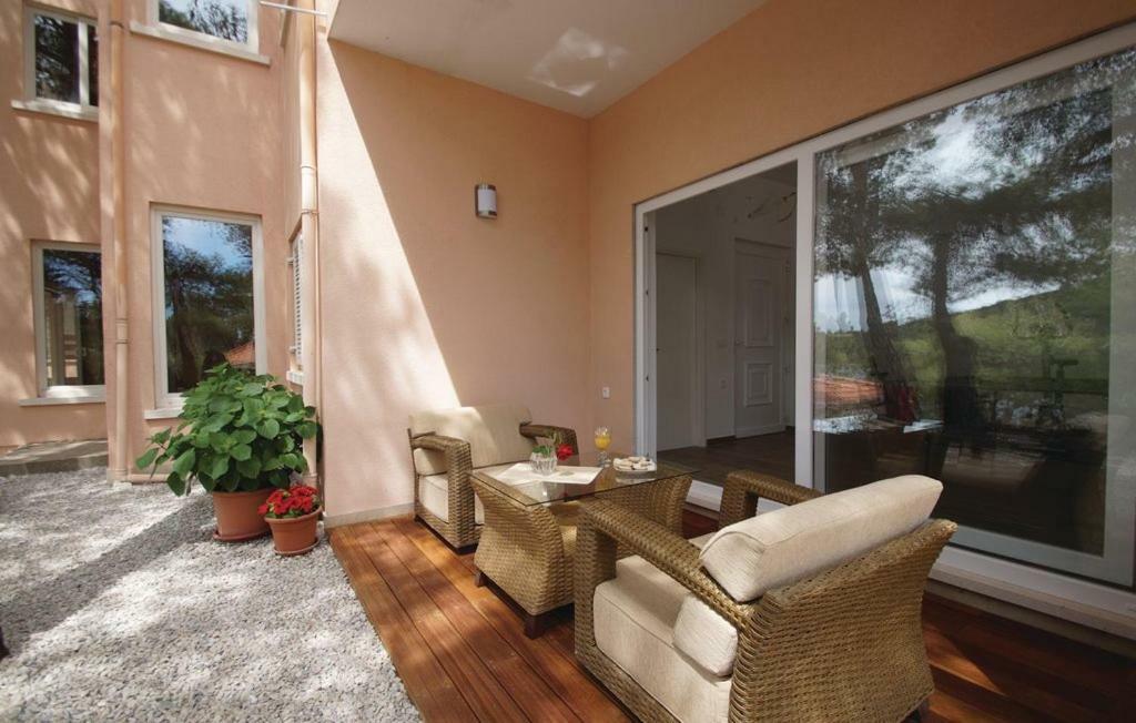 Apartment Zanetic Prizba Exterior photo